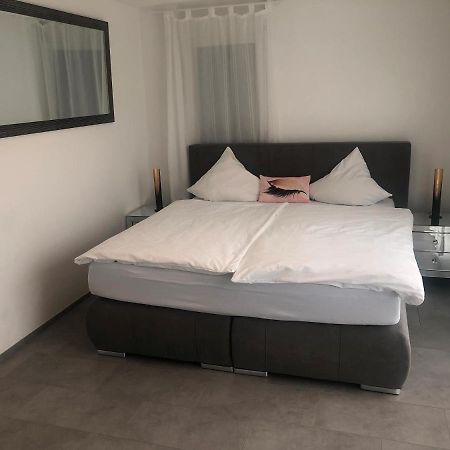 Hotel Hippel Krone Kerzers エクステリア 写真